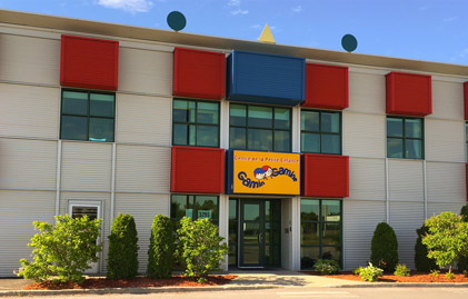 Façade de l'installation du CPE Gamin Gamine à Terrebonne